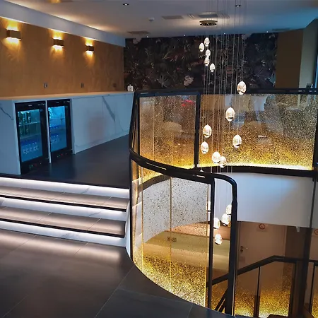 阿尔贝特王子里昂贝西酒店 酒店 3*