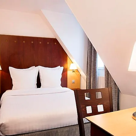 10 Opéra By Happyculture Hotel