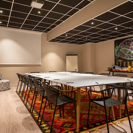 Adagio Bercy Village 4* Paris