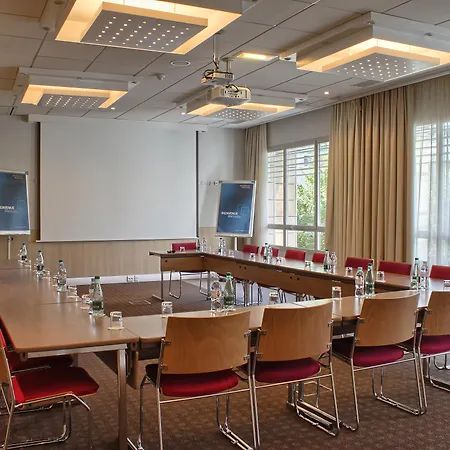 Novotel Centre Gare Montparnasse Hotel
