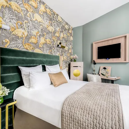 Opera Opal Hotell 4*