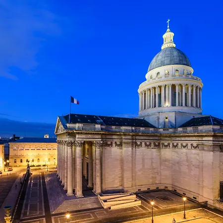 Les Dames Du Pantheon Paris