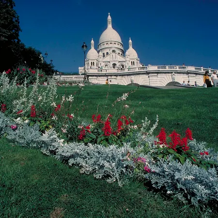 Ibis Montmartre Sacre-coeur 3* Paříž