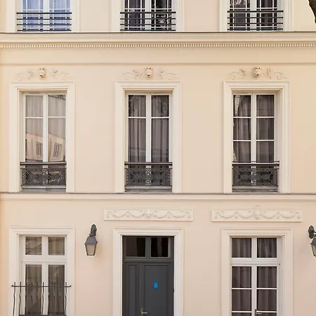 Hotel Timhotel Opéra Blanche Fontaine Paris