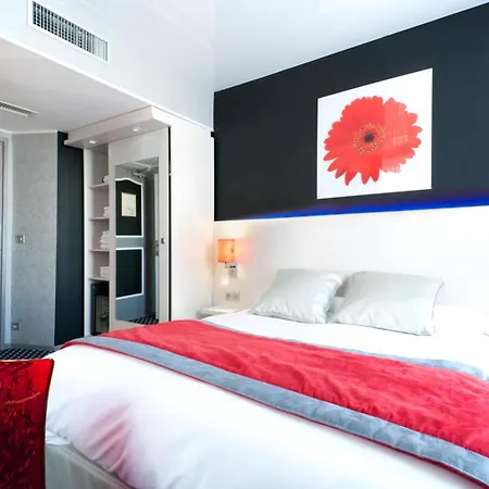 Berkeley Hotel 3*