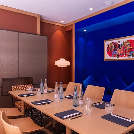 Hotel Yllen Eiffel 4*