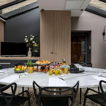 Mercure Alésia 4*
