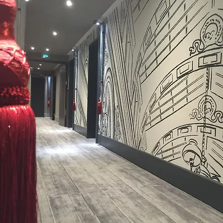 Hotel Mercure Alésia 4*
