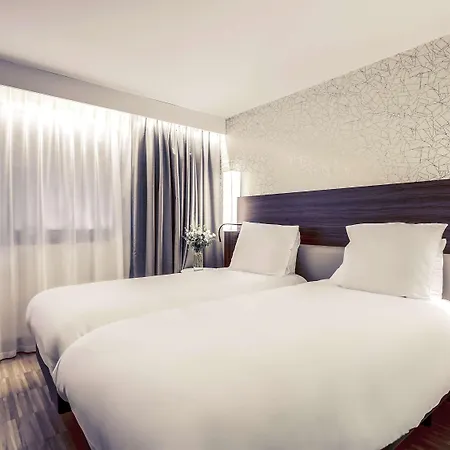 Mercure Arc De Triomphe Etoile 4* Párizs