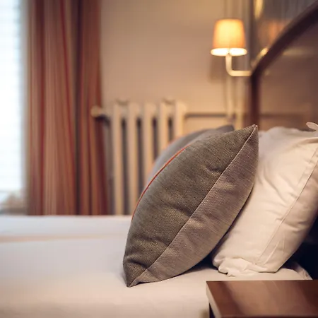 Timhotel Gare Montparnasse Parigi