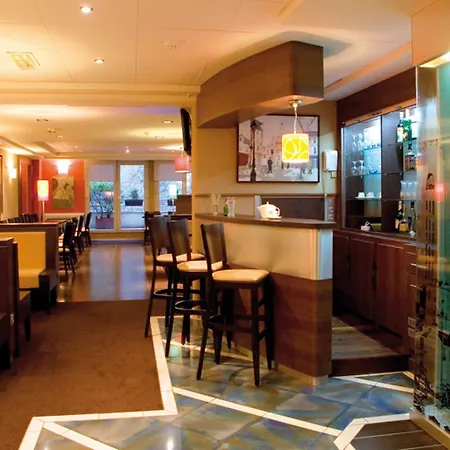 Montmartre By Ihg Hotel 4*