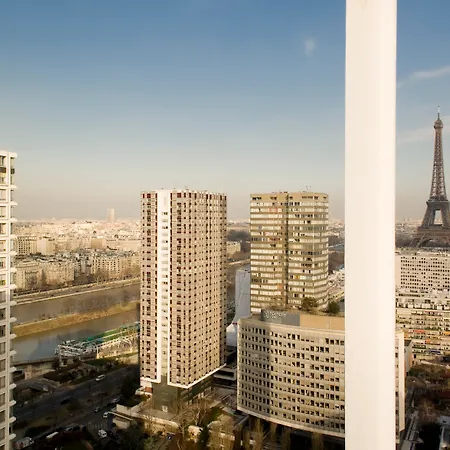 Aparthôtel Adagio Tour Eiffel 4* Paris