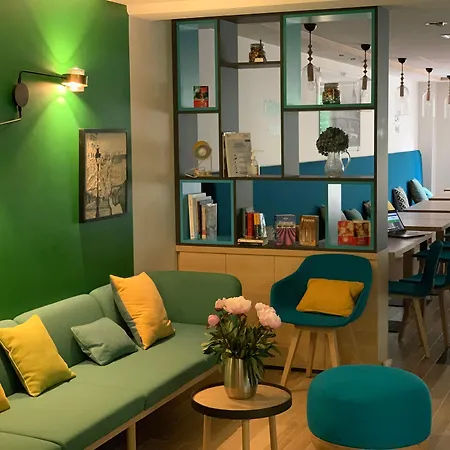 Montmartre By Ihg Hotel 4*