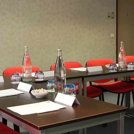 Montmartre By Ihg Hotel 4*