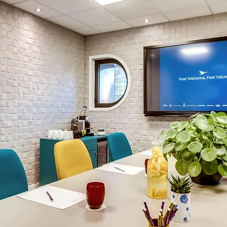 Mercure Gare De Lyon Tgv Hotel
