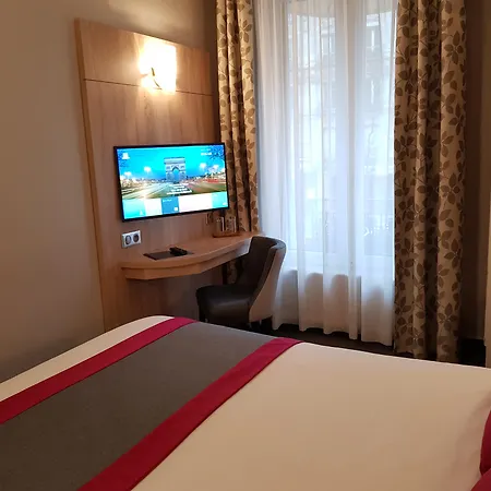 Champerret Elysees 3* Paříž