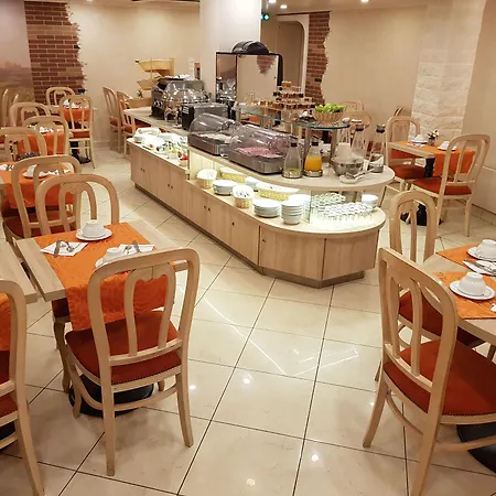 Champerret Elysees Paříž