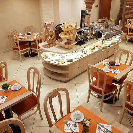 Champerret Elysees Hotel
