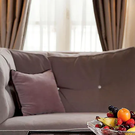 Sofitel Baltimore Tour Eiffel 5* פריז