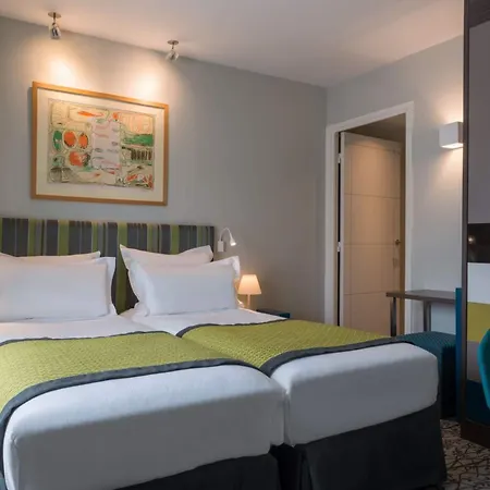 Le Mareuil Hotel 4*