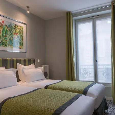 Hotel Le Mareuil Paris