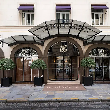 Chateau Frontenac Hotel Paryż