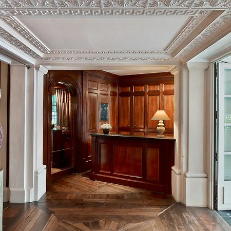 Le Dokhan's Arc De Triomphe, A Tribute Portfolio 5*