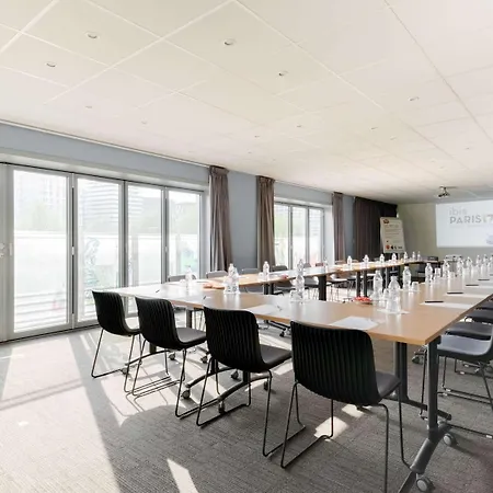 Ibis 17 Clichy-batignolles Hotel 3*