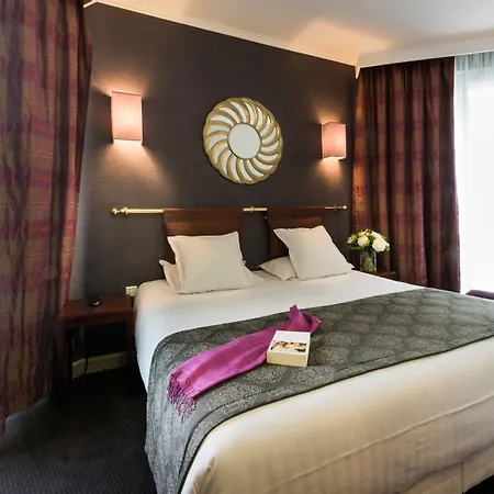 Pavillon Monceau 3*