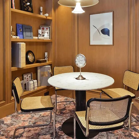 Mercure Gare De Lyon Opera Bastille