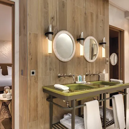 La Demeure Montaigne 5*