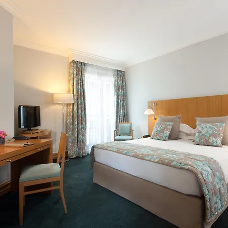 La Du Roy Champs Elysees Hotel
