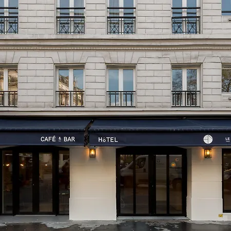 Montholon Hotel