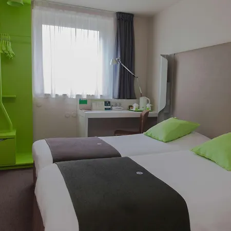 Hotel Campanile 19 - La 3*