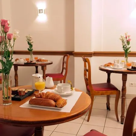 Du Nord Et De L'est Hotel