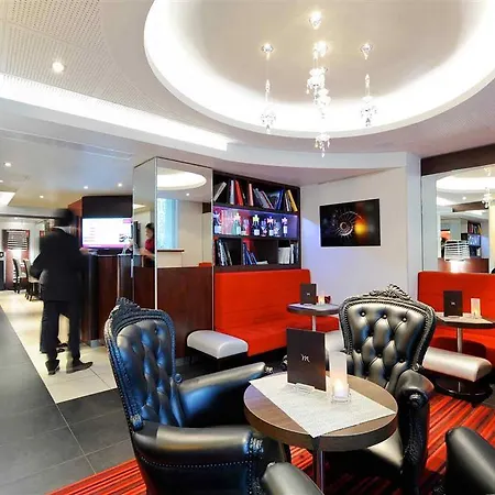 Mercure Tour Eiffel Pont Mirabeau Paris