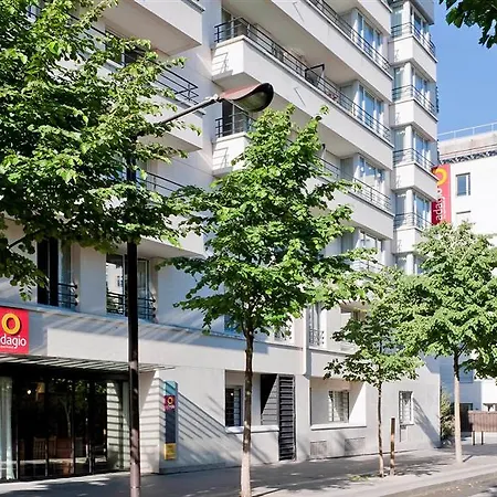Hotel apartamentowy Adagio Buttes Chaumont