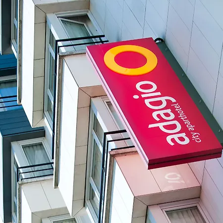 Adagio Buttes Chaumont Hotel apartamentowy 3*