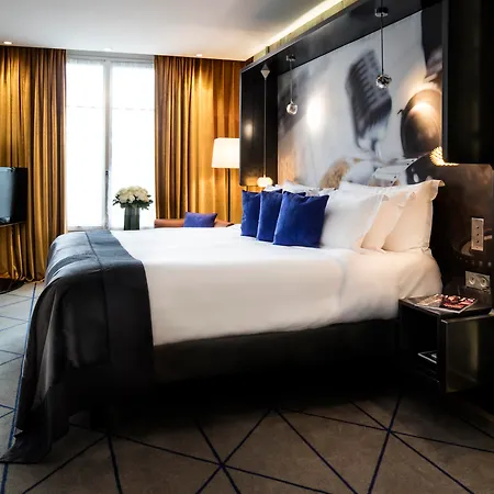 Hotel De Sers Champs Elysees 5*