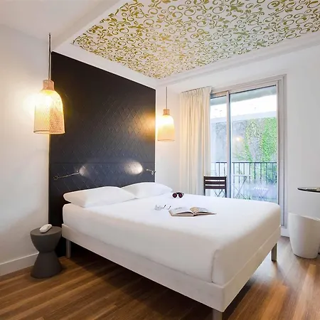 Ibis Styles Buttes Chaumont Hotel Parigi
