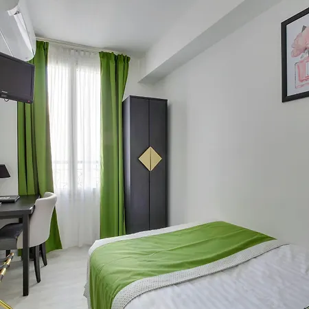 Hotel Riviera Elysees Paris