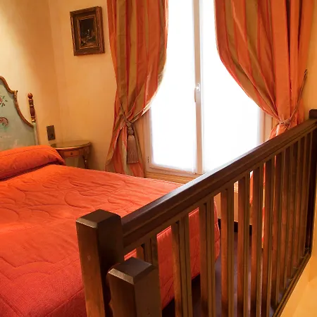 & Saint-jacques Hotel Parijs