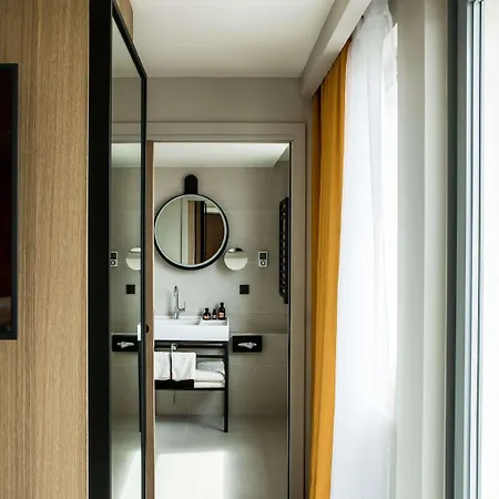 Mercure 17 Batignolles 4* Παρίσι