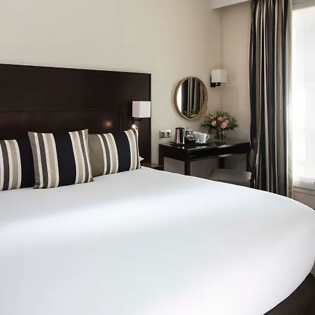 1er Hotel Paris