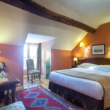 Hotel Du Palais Bourbon 3*