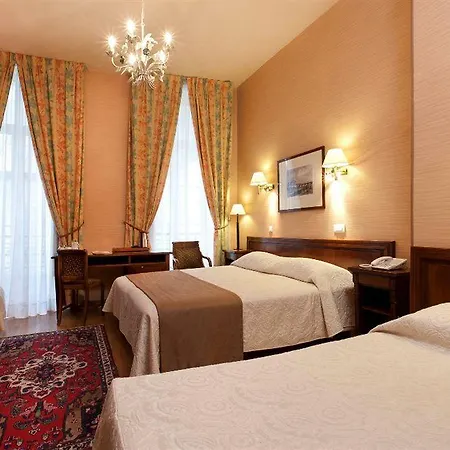 Du Palais Bourbon 3* Paris