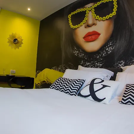 Le Glam's Hotel