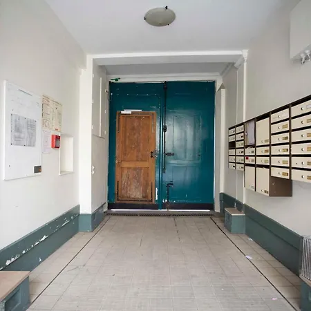 Apartment Grand Studio Cosy Pres De Republique Paris