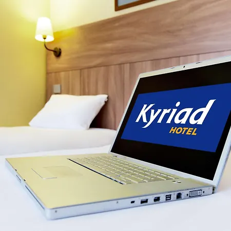 Kyriad 12 Nation Hotel Paris