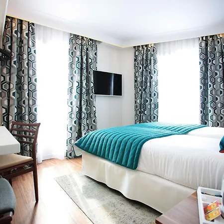 Отель Eiffel Turenne 3*
